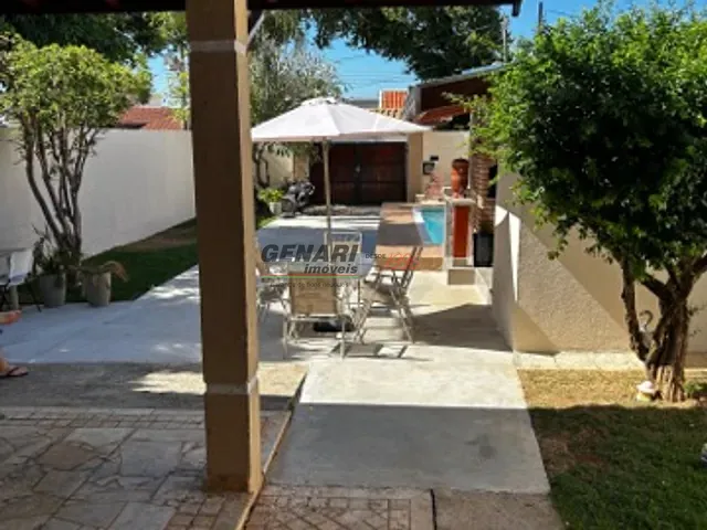 Casa com 400m² 2 quartos e 4 banheiros, à venda, no bairro Jardim Europa II em Indaiatuba