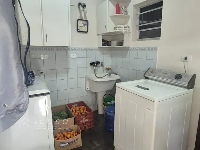 Casa com 625m² 3 quartos e 2 banheiros, à venda, no bairro Palmeiras de São José em São José dos Campos