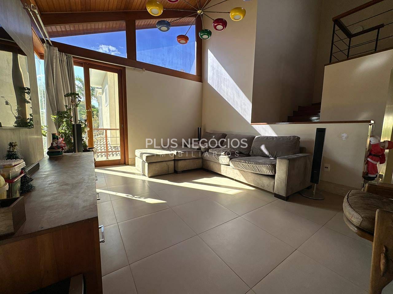 Casa, 3 quartos, 337 m² - Foto 10