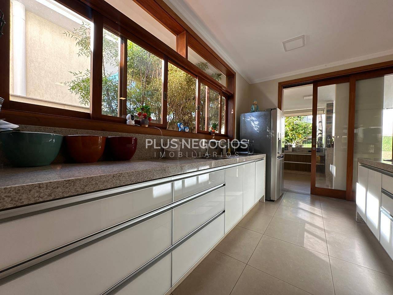 Casa, 3 quartos, 337 m² - Foto 20