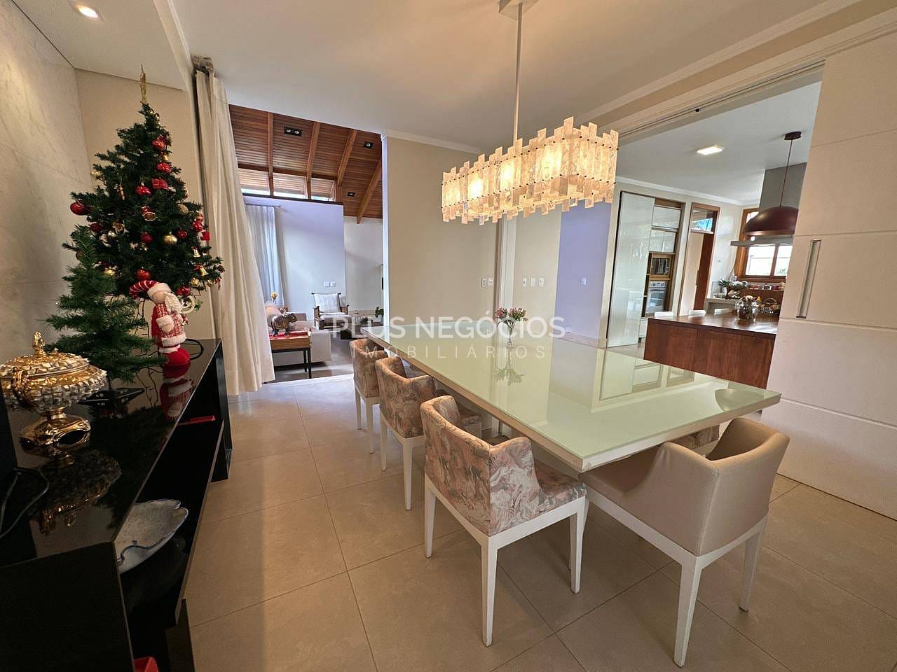 Casa, 3 quartos, 337 m² - Foto 21