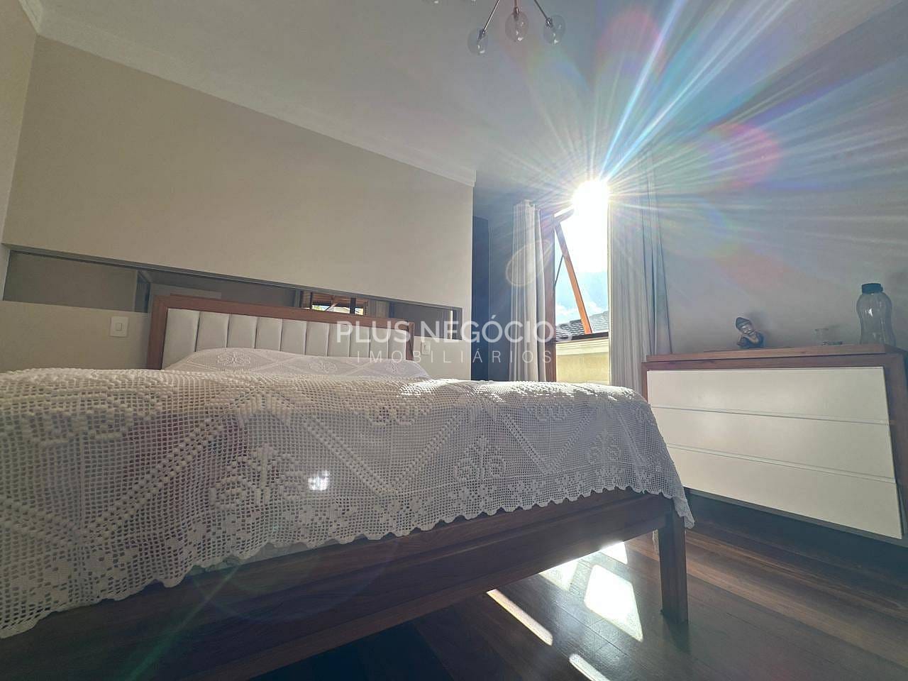 Casa, 3 quartos, 337 m² - Foto 43