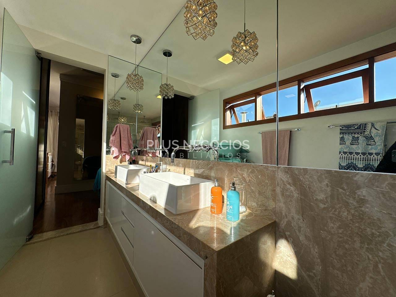 Casa, 3 quartos, 337 m² - Foto 50