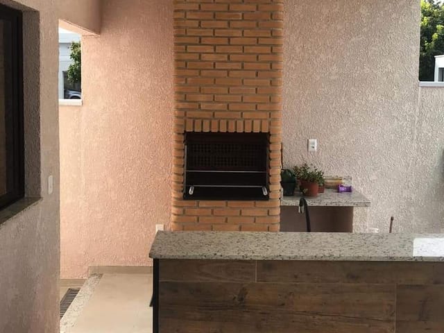 Casa com 267m² 3 quartos e 4 banheiros, à venda, no bairro Centro em Tremembé