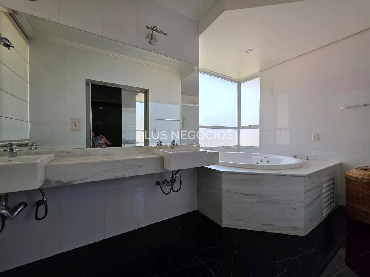 Casa, 3 quartos, 270 m² - Foto 7