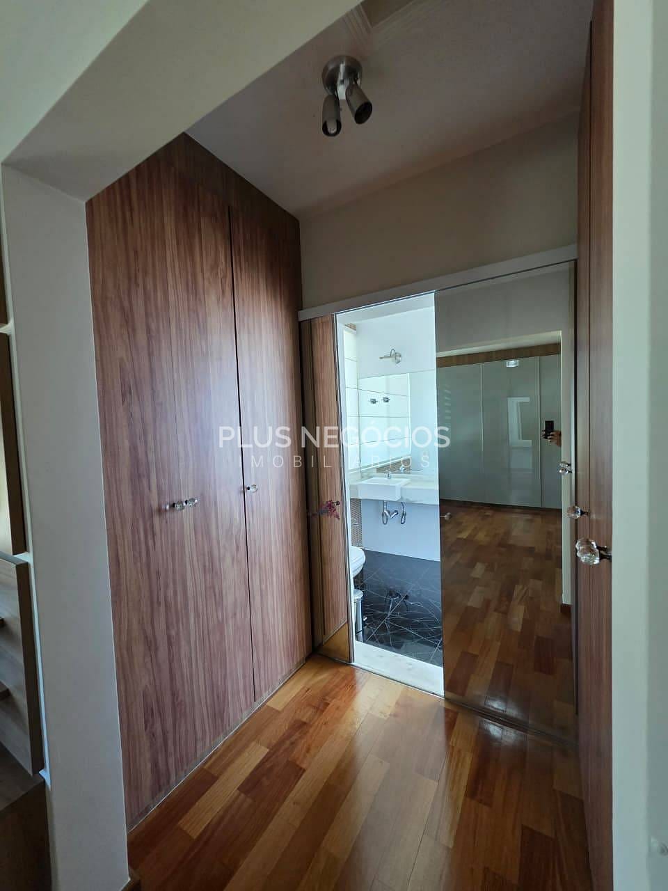 Casa, 3 quartos, 270 m² - Foto 10