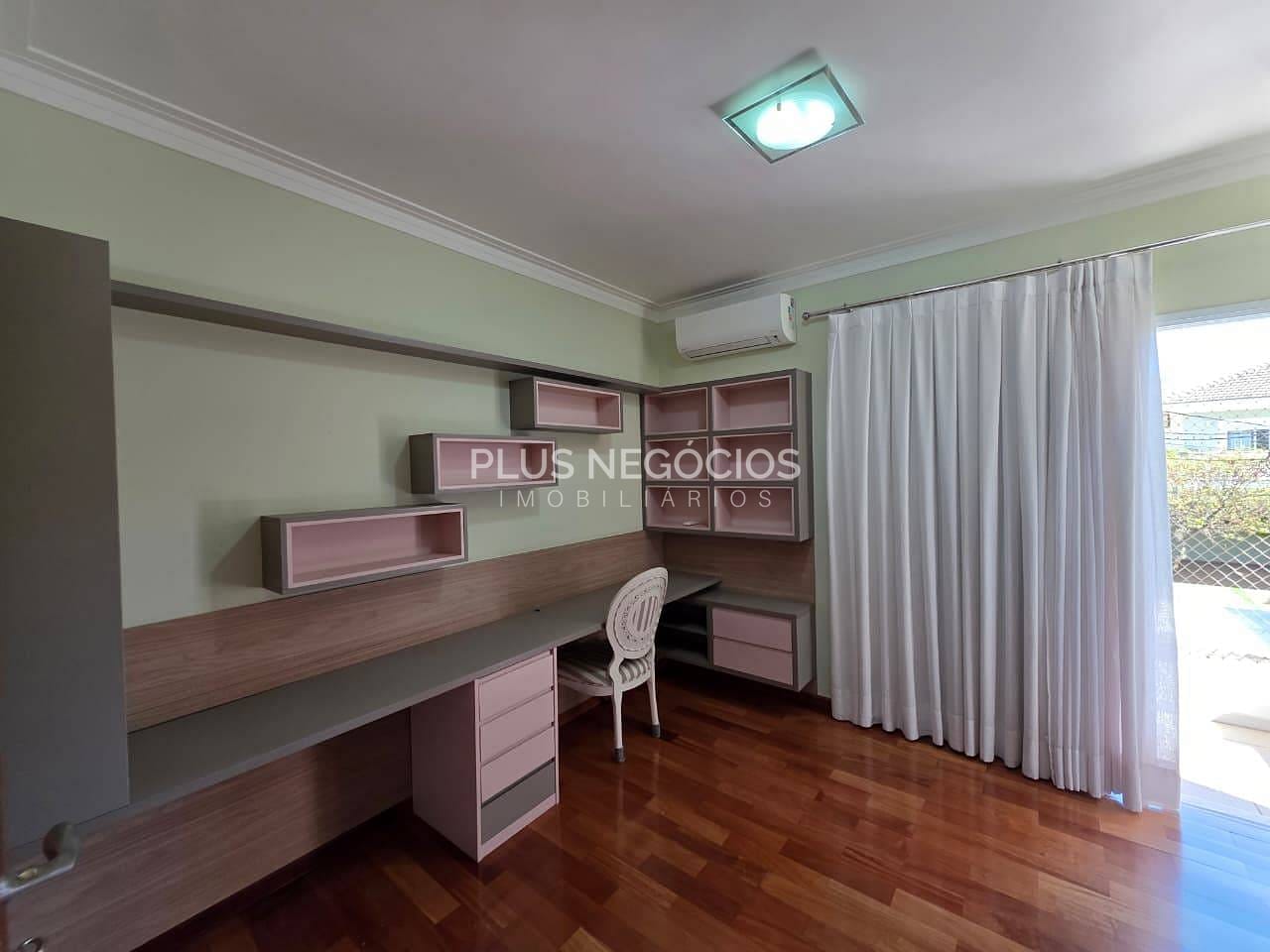 Casa, 3 quartos, 270 m² - Foto 16