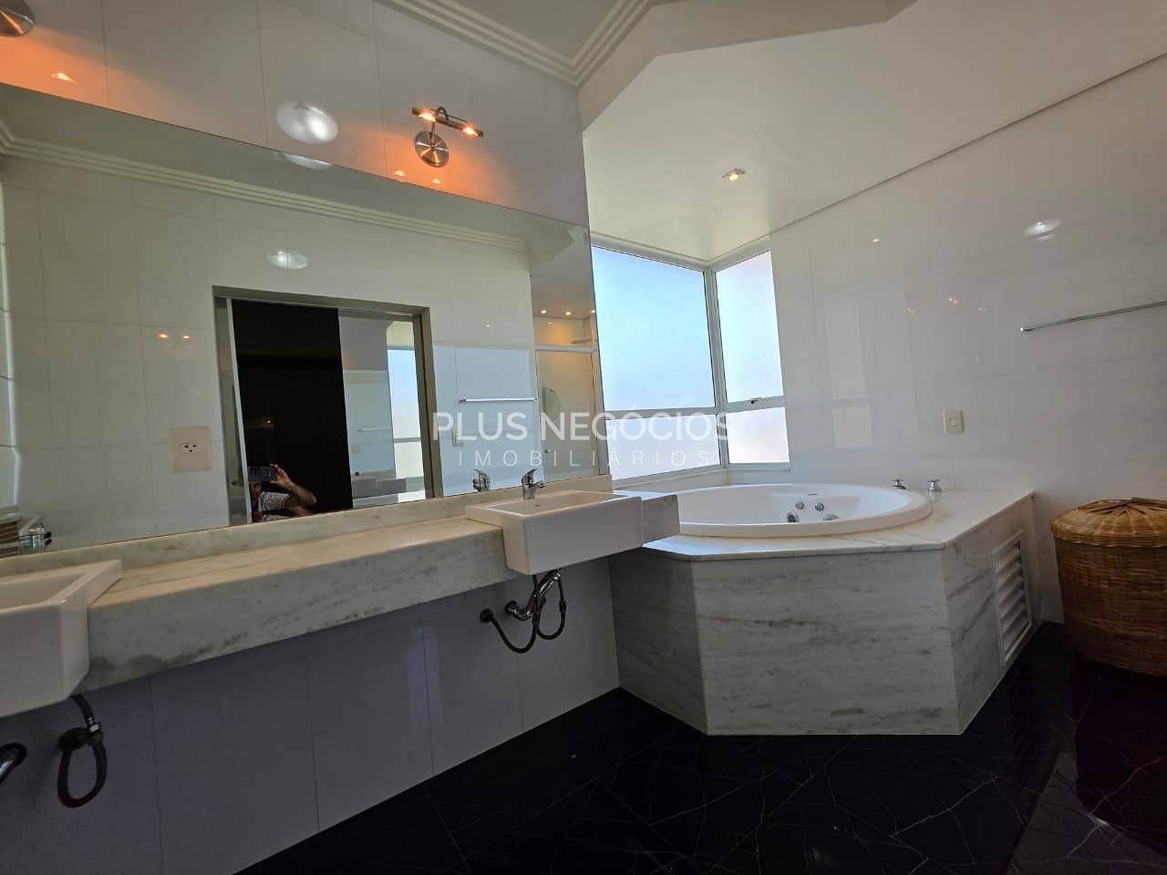 Casa, 3 quartos, 270 m² - Foto 37