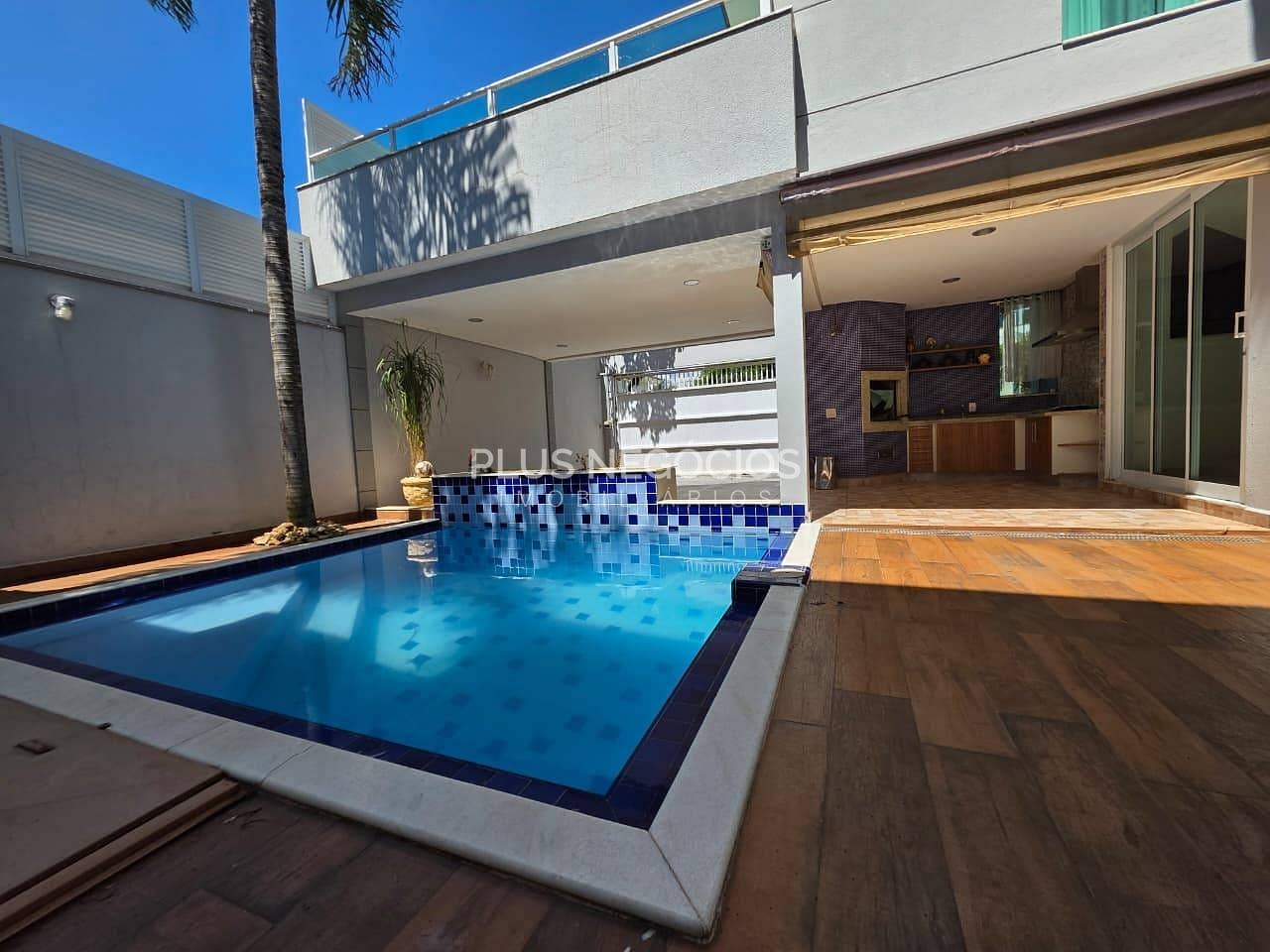 Casa, 3 quartos, 270 m² - Foto 42