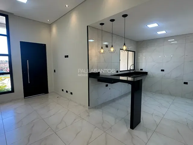 Casa com 200m² 3 quartos e 3 banheiros, à venda, no bairro Wanel Ville em Sorocaba