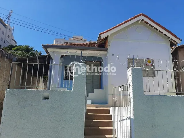 Casa com 375m² 1 quarto e 2 banheiros, à venda, no bairro Vila Marieta em Campinas
