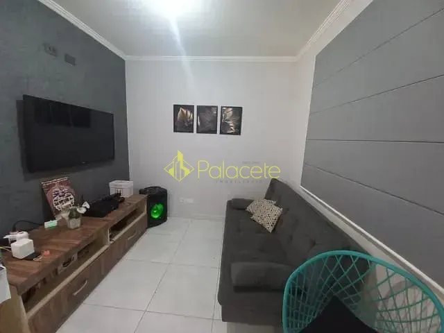Casa 3 quartos e 2 banheiros, à venda, no bairro Jardim Hípica Pinheiro em Taubaté