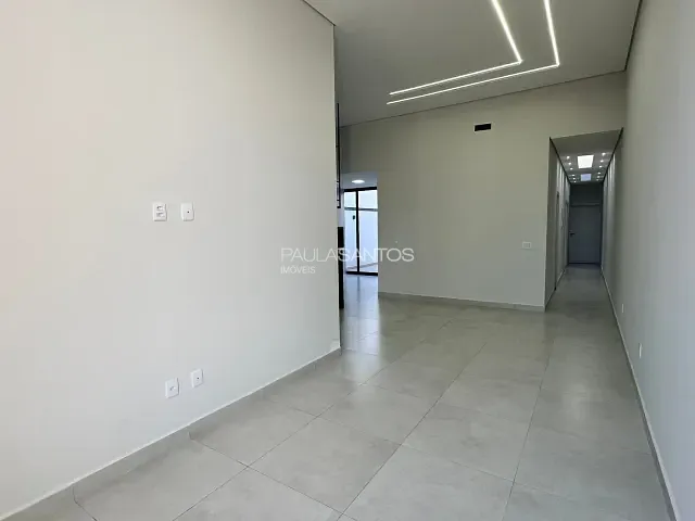 Casa com 200m² 3 quartos e 2 banheiros, à venda, no bairro Wanel Ville em Sorocaba