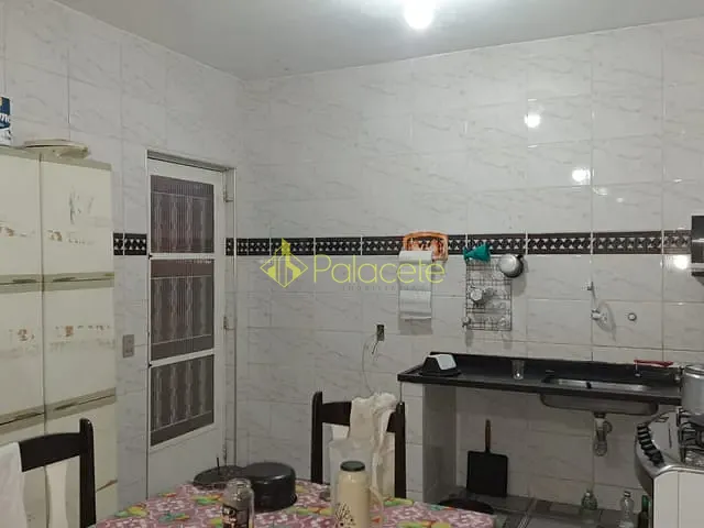 Casa 4 quartos e 3 banheiros, à venda, no bairro São Gonçalo em Taubaté