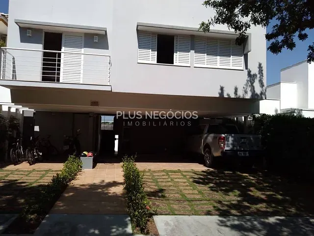 Casa com 360m² 3 quartos e 6 banheiros, à venda, no bairro Aparecidinha em Sorocaba