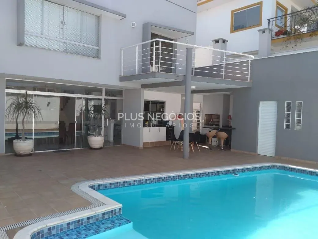 Casa, 3 quartos, 450 m² - Foto 1