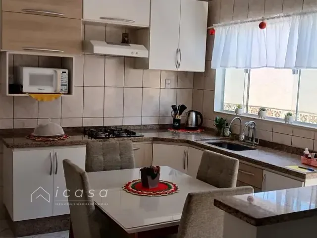 Casa com 125m² 3 quartos e 1 banheiro, à venda, no bairro Parque Residencial Maria Elmira em Caçapava