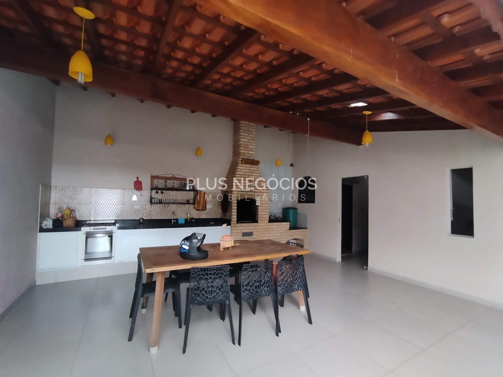 Casa, 3 quartos, 250 m² - Foto 3