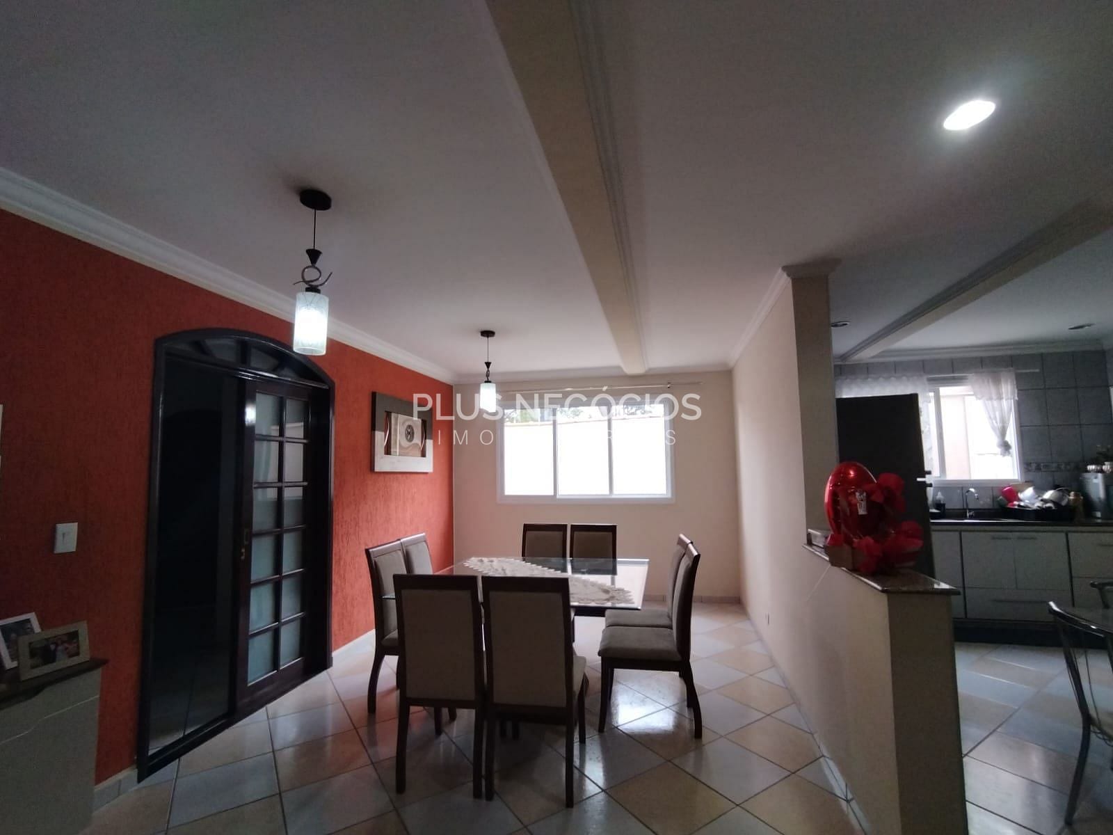 Casa, 3 quartos, 250 m² - Foto 6