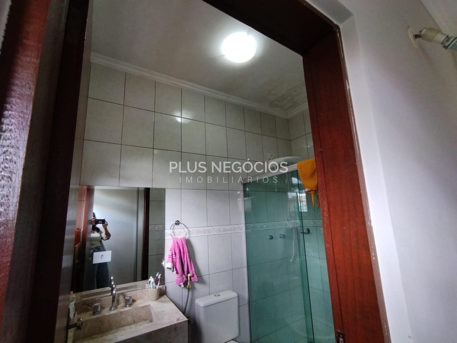 Casa, 3 quartos, 250 m² - Foto 18