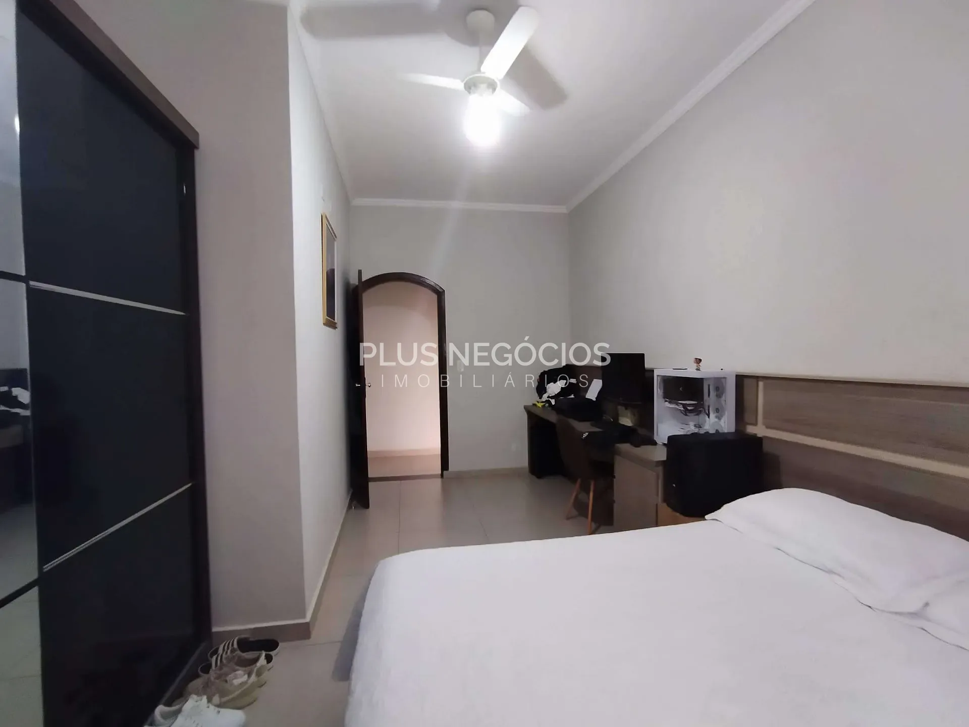 Casa, 3 quartos, 250 m² - Foto 9