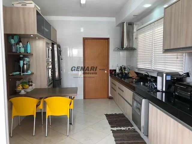 Casa com 350m² 4 quartos e 6 banheiros, à venda, no bairro Jardim Residencial Terra Nobre em Indaiatuba