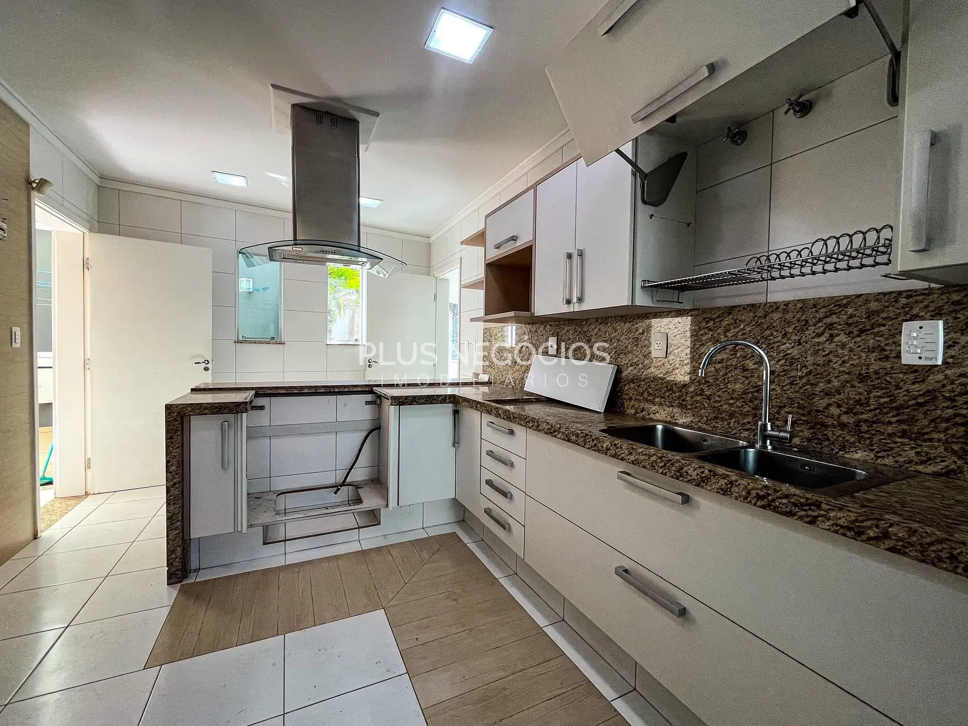 Casa, 4 quartos, 526 m² - Foto 26