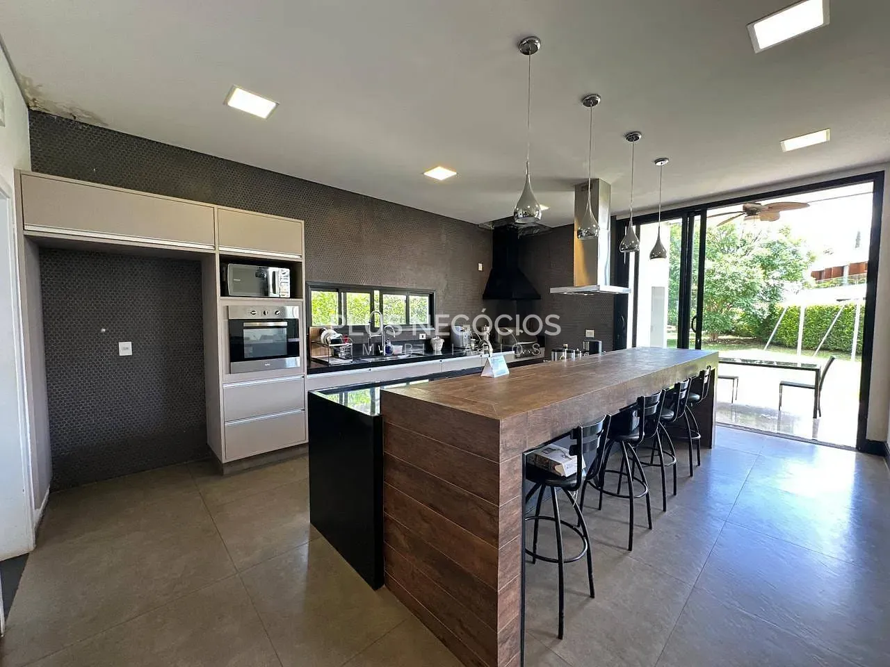 Casa, 3 quartos, 360 m² - Foto 15