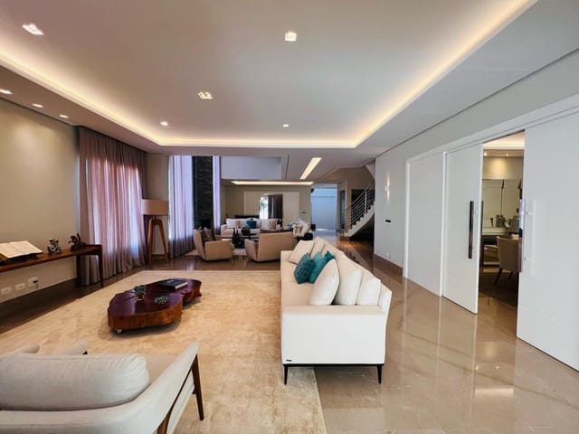 Casa com 1000m² 6 quartos e 9 banheiros, à venda, no bairro Tamboré em Santana de Parnaíba