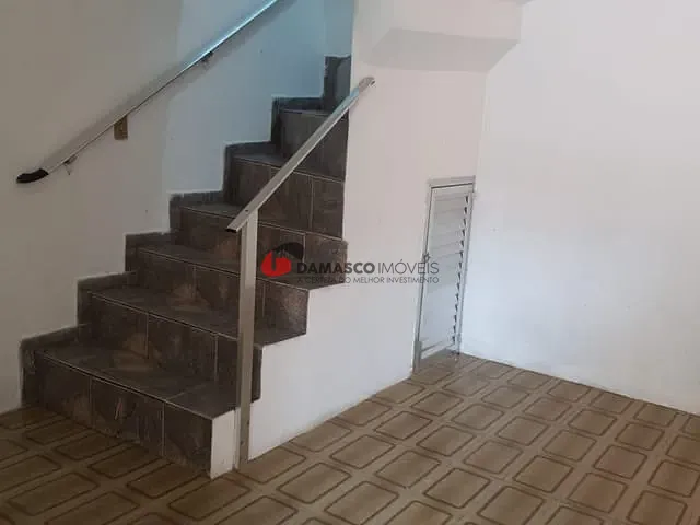 Casa com 96m² 2 quartos e 1 banheiro, à venda, no bairro Nova Gerty em São Caetano do Sul