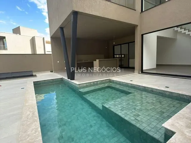 Casa com 515m² 4 quartos e 6 banheiros, à venda, no bairro Alphaville Nova Esplanada em Votorantim