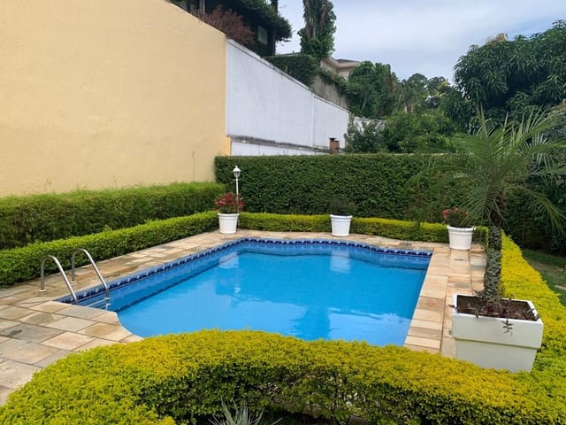 Casa com 650m² 3 quartos e 6 banheiros, à venda, no bairro Alphaville Residencial Um em Barueri