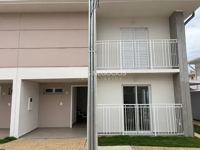 Casa com 115m² 3 quartos e 3 banheiros, à venda, no bairro Vossoroca em Votorantim