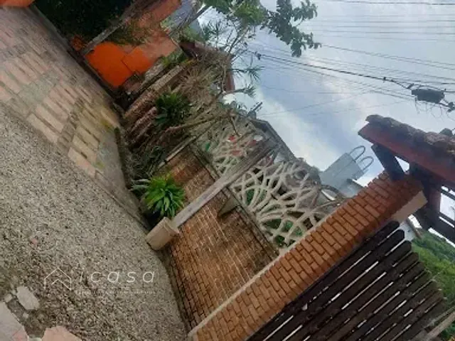 Casa com 301m² 6 quartos e 6 banheiros, à venda, no bairro Enseada em Ubatuba