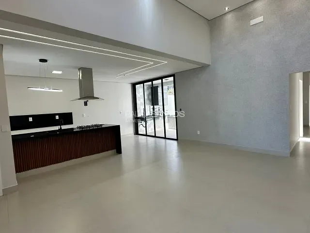 Casa com 200m² 3 quartos e 4 banheiros, à venda, no bairro Jardim Villagio Milano em Sorocaba
