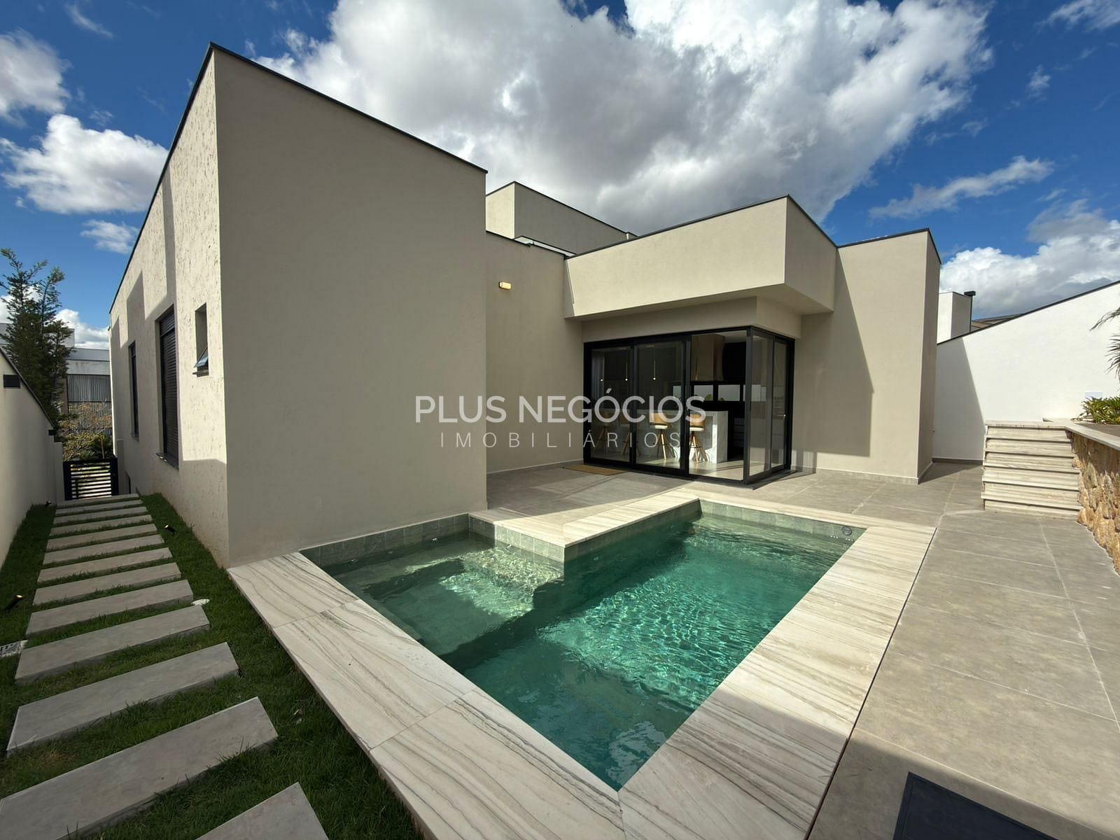 Casa, 4 quartos, 326 m² - Foto 24