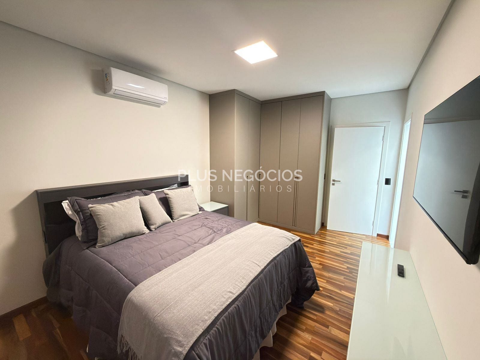 Casa, 4 quartos, 326 m² - Foto 39