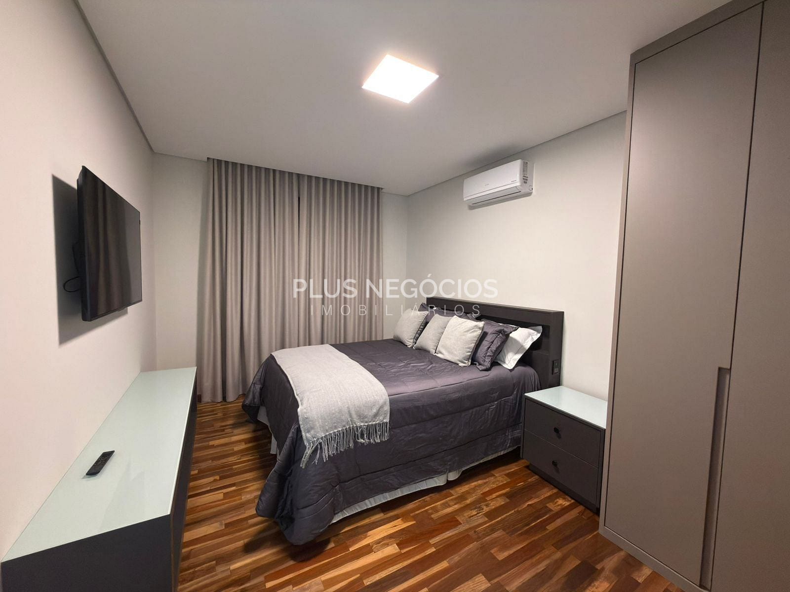 Casa, 4 quartos, 326 m² - Foto 43