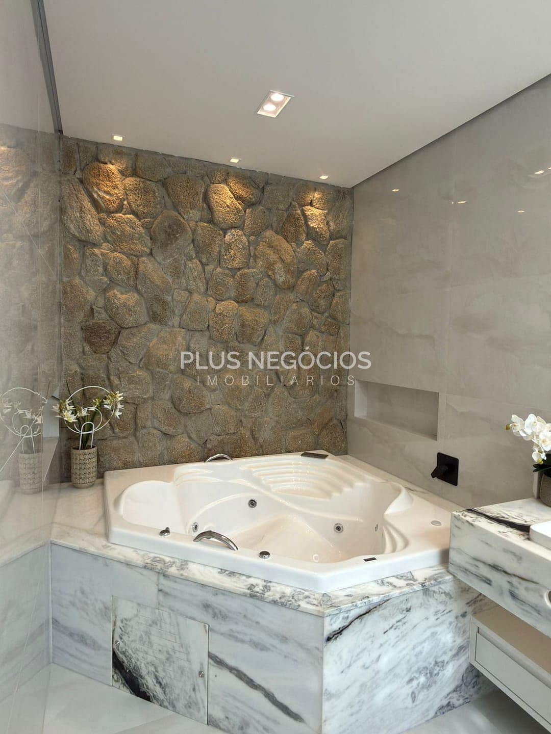 Casa, 4 quartos, 326 m² - Foto 55