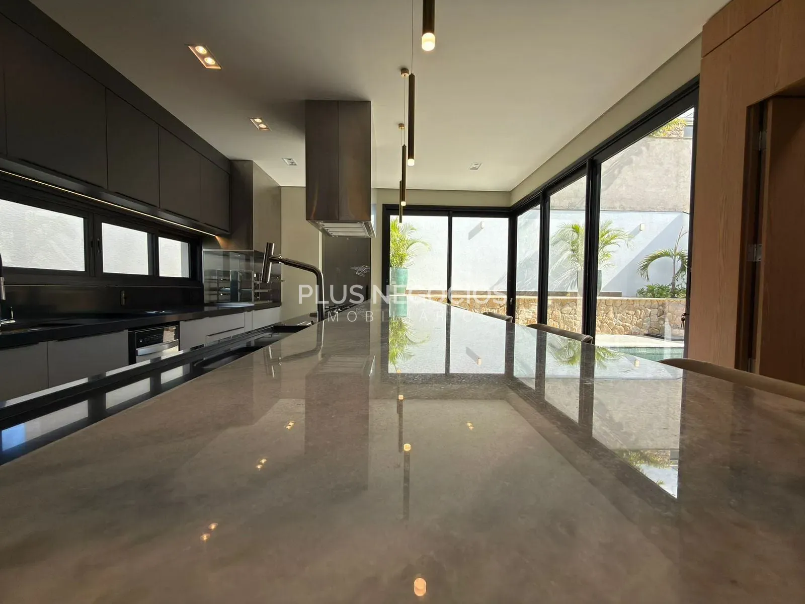 Casa, 4 quartos, 326 m² - Foto 19
