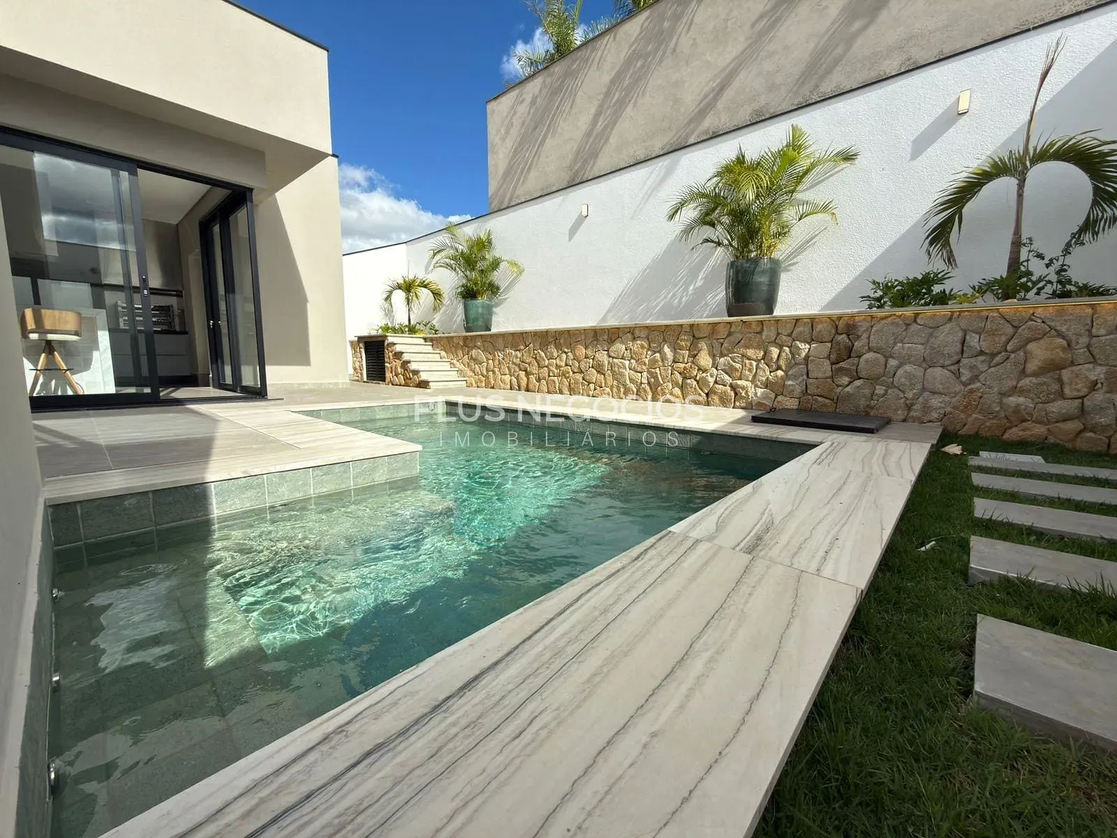 Casa, 4 quartos, 326 m² - Foto 21