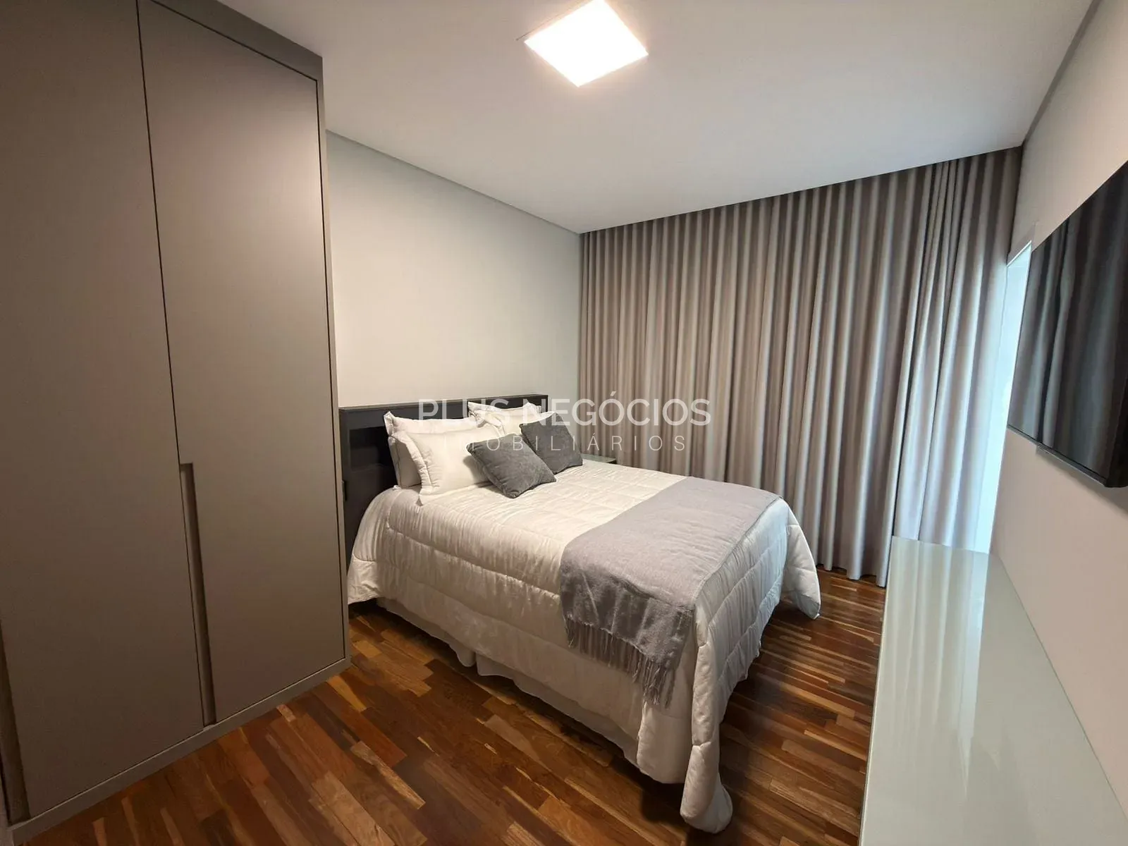 Casa, 4 quartos, 326 m² - Foto 40