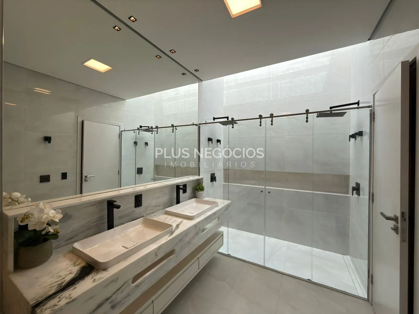 Casa, 4 quartos, 326 m² - Foto 51