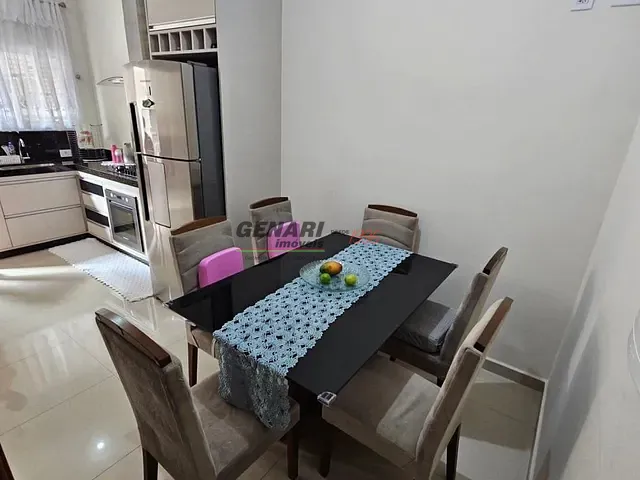 Casa com 130m² 2 quartos e 2 banheiros, à venda, no bairro Jardim Valença em Indaiatuba