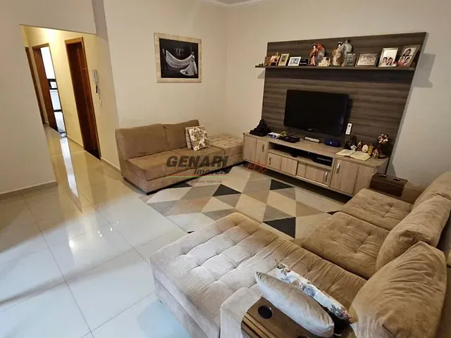 Casa com 130m² 2 quartos e 2 banheiros, à venda, no bairro Jardim Valença em Indaiatuba