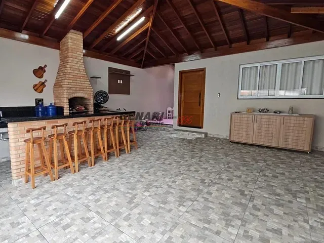 Casa com 130m² 2 quartos e 2 banheiros, à venda, no bairro Jardim Valença em Indaiatuba