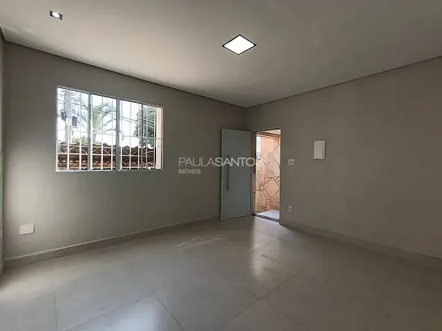 Casa com 180m² 2 quartos e 1 banheiro, à venda, no bairro Vila Lucy em Sorocaba