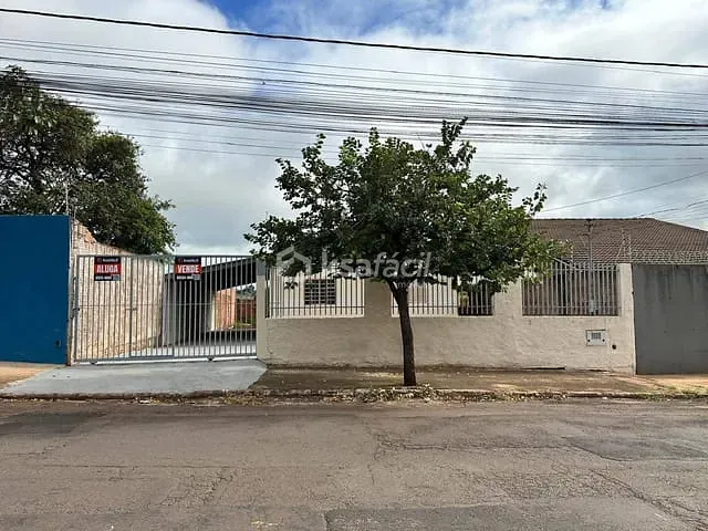 Casa 2 quartos e 1 banheiro, à venda ou para alugar, no bairro Vila Nasser em Campo Grande