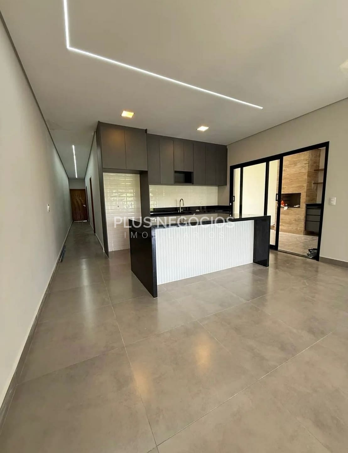 Casa, 3 quartos, 204 m² - Foto 2