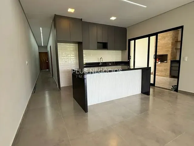 Casa com 235m² 3 quartos e 5 banheiros, à venda, no bairro Jardim Novo Horizonte em Sorocaba